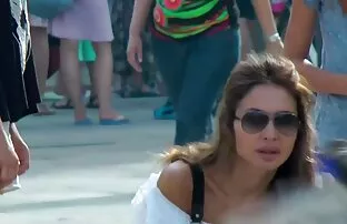 پورن جنسی لزبین ها عکس کون وکس خوشگل لیس کاهنان را با ماله ها و میخ های مرتب شده با انگشتان و دیلدها در گردآوری