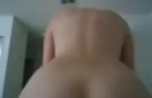 پورن جنسی مرد ریش عكس كس كير لاتین را با الاغ سلولیت فالوس بزرگ لگد می زند