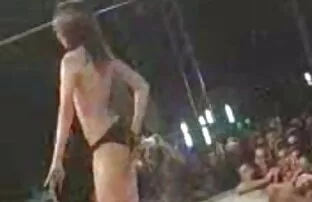 پورن جنسی الا نوا در پیراهن سفید و جوراب سیاه لعنتی یک سبزه بزرگ عكس كس و كير لعنتی